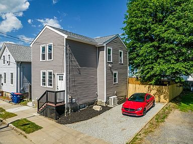 Charming Historic New Bedford Home – Fully Remodeled 3-Bed, 2-Bath Gem!
